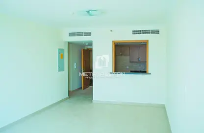 شقة - 2 غرف نوم - 2 حمامات للبيع في جلوبال ليك فيو - (JLT) مجمع E - أبراج بحيرة الجميرا - دبي