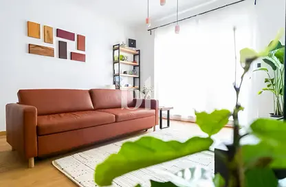 Apartment - 1 Bedroom - 1 Bathroom for sale in Boulevard Central Tower 2 - Boulevard Central Towers - Downtown Dubai - Dubai