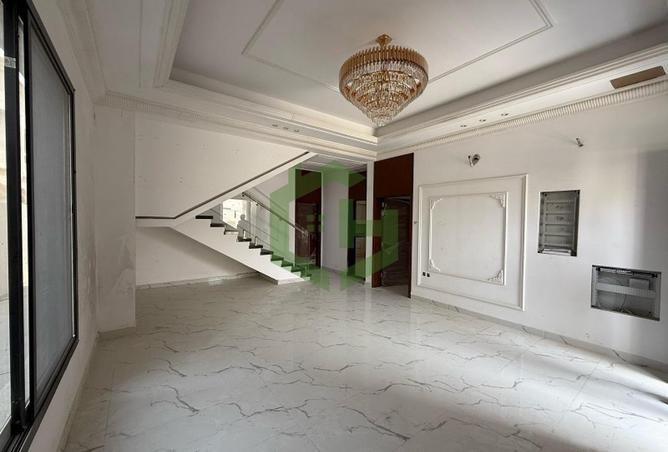 15801186 - Property Image 3