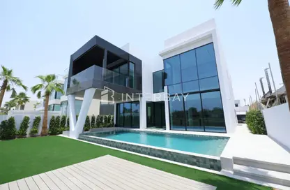 Villa - 4 Bedrooms - 5 Bathrooms for sale in Jumeirah Park Homes - Jumeirah Park - Dubai