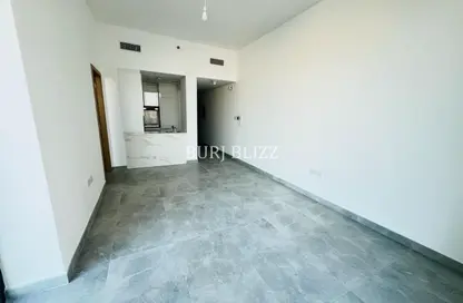 شقة - غرفة نوم - 2 حمامات للايجار في كاتش ريزيدينس لاي جي او - الضاحية 12 - قرية الجميرا سركل - دبي شقة - غرفة نوم - 2 حمامات للايجار في كاتش ريزيدينس لاي جي او - الضاحية 12 - قرية الجميرا سركل - دبي