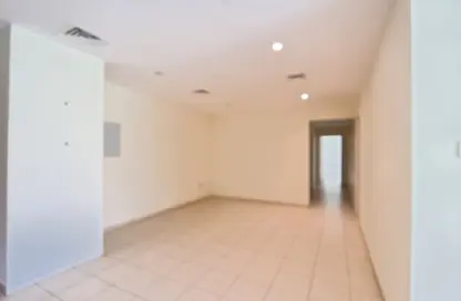 Apartment - 3 Bedrooms - 2 Bathrooms for sale in Al Ghaf 2 - Al Ghaf - Greens - Dubai