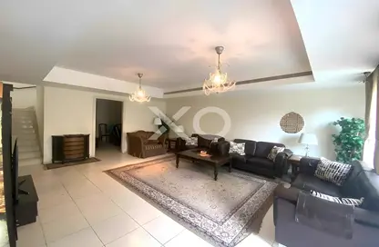 Villa - 3 Bedrooms - 3 Bathrooms for rent in Springs 12 - The Springs - Dubai