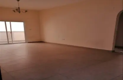 Empty Room image for: Apartment - 1 Bedroom - 1 Bathroom for rent in Al Hamidiya - Ajman, Image 1