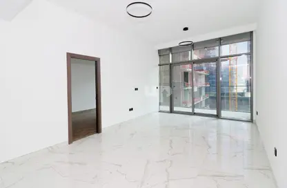 شقة - غرفة نوم - 2 حمامات للبيع في رويال ريجينسي - الخليج التجاري - دبي