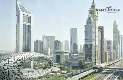 مكتب - استوديو - 1 حمام للايجار في برج لطيفة - شارع الشيخ زايد - دبي