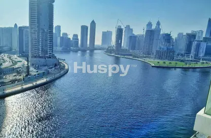 شقة - غرفة نوم - 2 حمامات للايجار في بريفه باي داماك (ايه) - داماك مايسون برايف - الخليج التجاري - دبي