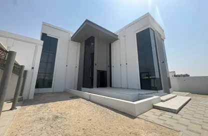 فيلا - 5 غرف نوم - 6 حمامات للايجار في الورقاء 4 - الورقاء - دبي