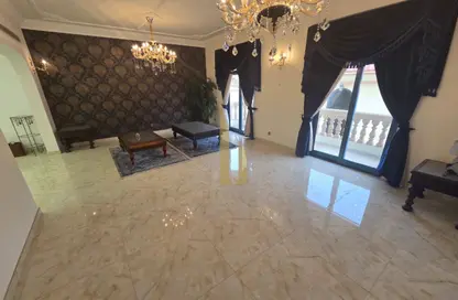 فيلا - 4 غرف نوم - 4 حمامات للايجار في فلل الجميرا 1 - جميرا 1 - الجميرا - دبي