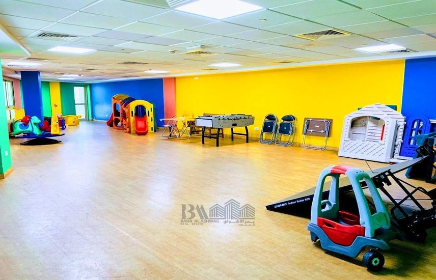 Apartment for Rent in Al Habbai Karama Building Close Sharaf DG metro 3BR khalid bin waleed