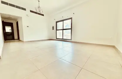 Apartment - 1 Bedroom - 2 Bathrooms for rent in Jumeirah Garden City - Al Satwa - Dubai