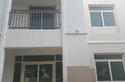 Townhouse - 3 Bedrooms - 4 Bathrooms for rent in Al Khaleej Village - Al Ghadeer - Abu Dhabi