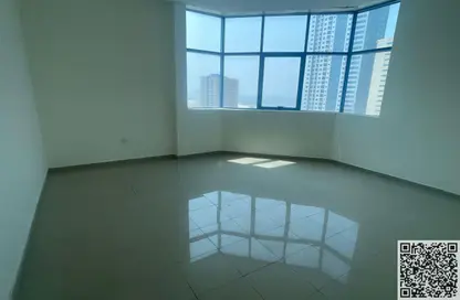 شقة - 2 غرف نوم - 2 حمامات للايجار في مساكن كورنيش عجمان - طريق كورنيش عجمان - عجمان