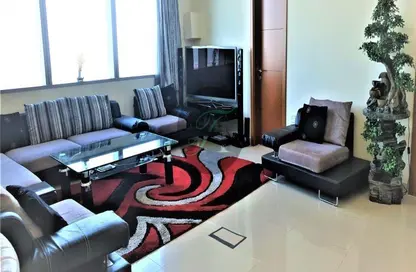 صورة لـ غرفة المعيشة شقة - 3 غرف نوم - 3 حمامات للايجار في أوشن هايتس - دبي مارينا - دبي ، صورة رقم 1