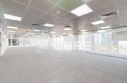 مكتب - استوديو - 1 حمام للايجار في ون باي امنيات - الخليج التجاري - دبي