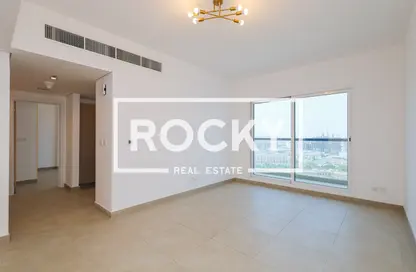 شقة - 2 غرف نوم - 3 حمامات للايجار في ديستريكت 17 - قرية جميرا الدائرية - دبي