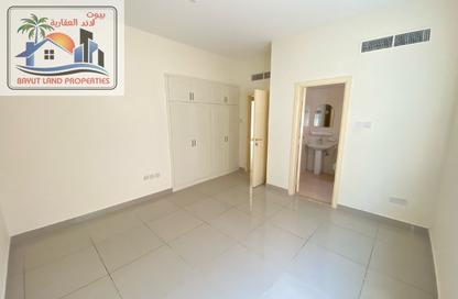 Apartment - 3 Bedrooms - 3 Bathrooms for rent in Muwailih Building - Muwaileh - Sharjah