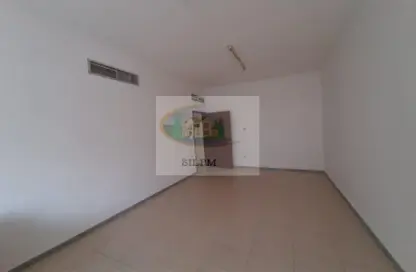 Empty Room image for: Apartment - 2 Bedrooms - 2 Bathrooms for rent in Khalifa Street - Abu Dhabi, Image 1