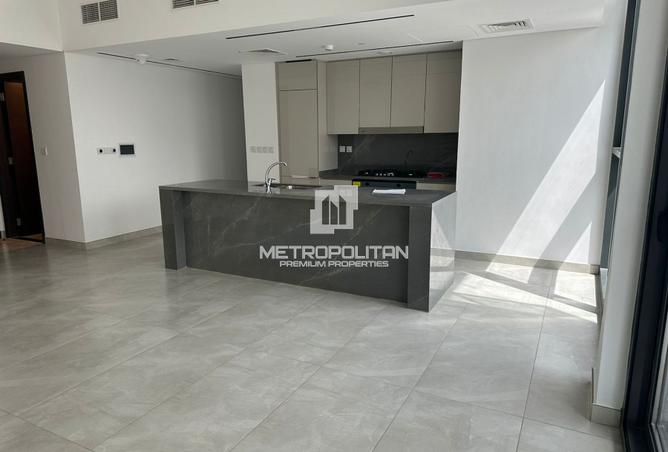 15240302 - Property Main Image