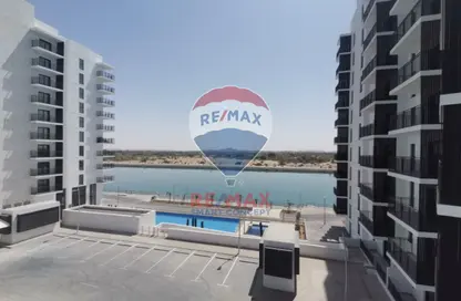 Apartment - 1 Bedroom - 1 Bathroom for sale in Waters Edge - Yas Island - Abu Dhabi