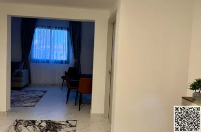 Apartment - 1 Bedroom - 2 Bathrooms for rent in Cornish Tower - Al Rumaila - Ajman