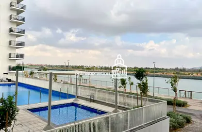 Apartment - Studio - 1 Bathroom for rent in Waters Edge - Yas Island - Abu Dhabi
