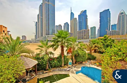 Villa - 5 Bedrooms - 4 Bathrooms for sale in Meadows 2 - Meadows - Dubai