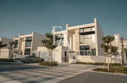 Villa - 4 Bedrooms - 6 Bathrooms for rent in District One Phase III - District One - Mohammed Bin Rashid City - Dubai
