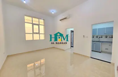 شقة - غرفة نوم - 1 حمام للايجار في مدينة الرياض - أبوظبي