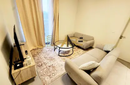 شقة - 2 غرف نوم - 3 حمامات للايجار في إيست فييليدج - الجادة - الشارقة شقة - 2 غرف نوم - 3 حمامات للايجار في إيست فييليدج - الجادة - الشارقة