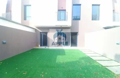 Townhouse - 3 Bedrooms - 4 Bathrooms for rent in Aljada - Sharjah
