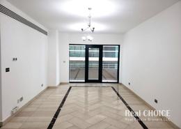 شقة - 2 غرف نوم - 3 حمامات للكراء في برج دي ايكس بي - شارع الشيخ زايد - دبي
