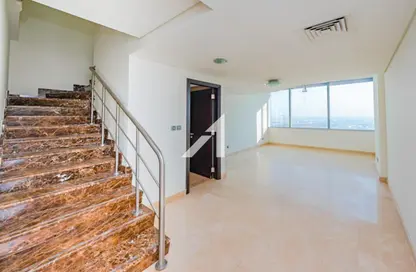 Apartment - 2 Bedrooms - 2 Bathrooms for sale in Sky Gardens - DIFC - Dubai