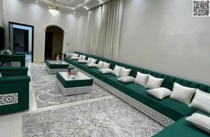 Villa - 5 Bedrooms - 7 Bathrooms for sale in Al Mowaihat 3 - Al Mowaihat - Ajman