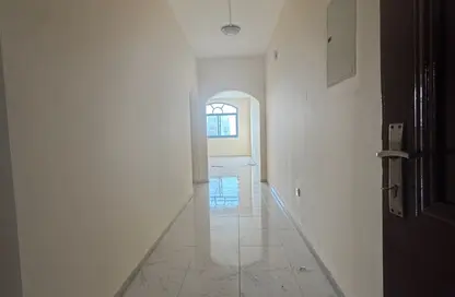 Apartment - 2 Bedrooms - 2 Bathrooms for rent in Rolla Square - Rolla Area - Sharjah
