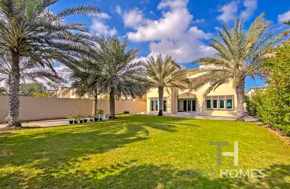 Villa - 3 Bedrooms - 4 Bathrooms for rent in Regional - Jumeirah Park - Dubai