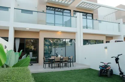 تاون هاوس - 3 غرف نوم - 3 حمامات للايجار في روكوود - داماك هيلز - دبي تاون هاوس - 3 غرف نوم - 3 حمامات للايجار في روكوود - داماك هيلز - دبي