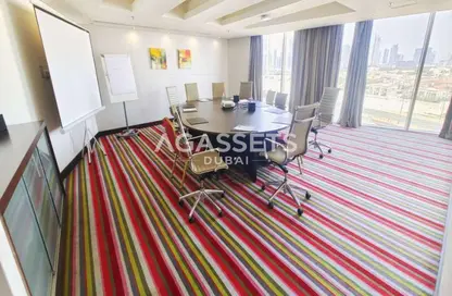 Half Floor - Studio for rent in Crystal Tower - Business Bay - Dubai