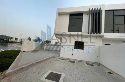 Townhouse - 3 Bedrooms - 5 Bathrooms for rent in Centaury - The Roots DAMAC Hills 2 - Damac Hills 2 - Dubai