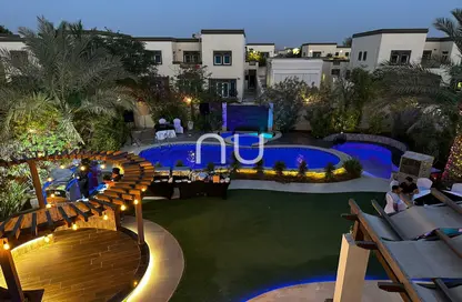 Villa - 5 Bedrooms - 6 Bathrooms for rent in Legacy - Jumeirah Park - Dubai