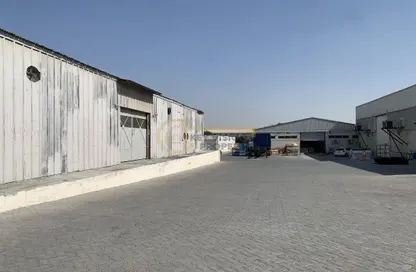 مستودع - استوديو - 1 حمام للايجار في RAS - أم الرمول - دبي