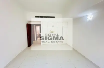 Apartment - 2 Bedrooms - 2 Bathrooms for rent in Oud Metha - Bur Dubai - Dubai