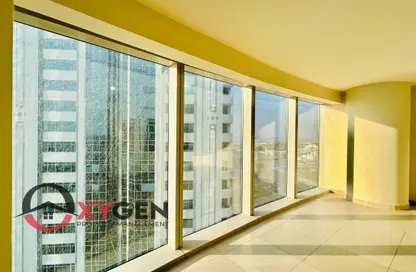 Apartment - 2 Bedrooms - 3 Bathrooms for rent in Shining Towers - Al Khalidiya - Abu Dhabi