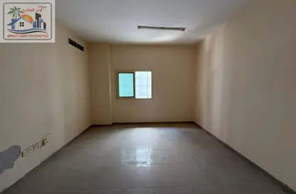 Apartment - 2 Bedrooms - 2 Bathrooms for rent in Al Khan Lagoon - Al Khan - Sharjah