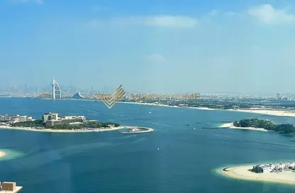 Apartment - 1 Bedroom - 2 Bathrooms for rent in The Palm Tower - Palm Jumeirah - Dubai