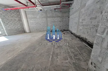 Retail - Studio - 2 Bathrooms for rent in Al Khalidiya - Abu Dhabi