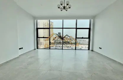 Apartment - 2 Bedrooms - 3 Bathrooms for rent in Sama Al Jaddaf - Al Jaddaf - Dubai
