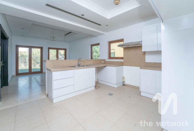 15894533 - صورة العقار 3