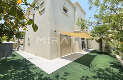 Villa - 4 Bedrooms - 4 Bathrooms for rent in Umm Suqeim 1 Villas - Umm Suqeim 1 - Umm Suqeim - Dubai