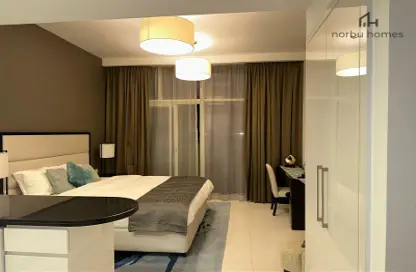 صورة لـ غرفة- غرفة النوم شقة - 1 حمام للايجار في تاور 108‎ - قرية الجميرا سركل - دبي ، صورة رقم 1
